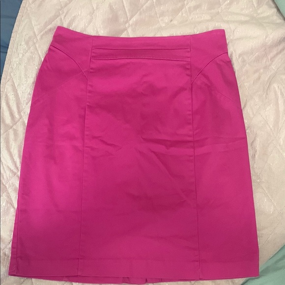 Worthington Pink Pencil Skirt Sleek Design - Picture 8 of 8
